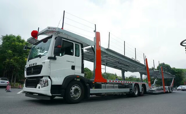 華翼轎運車